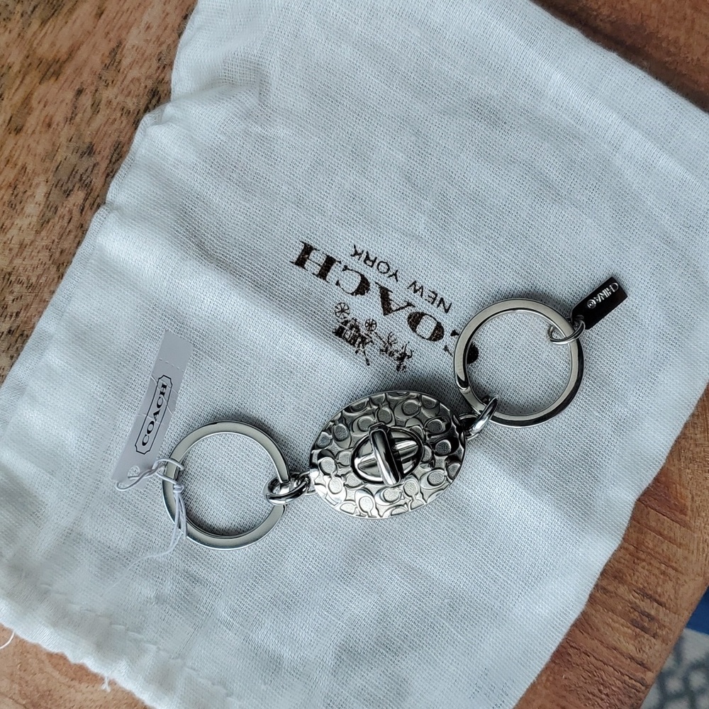 Coach Pair Innerlock Key Chain Silver